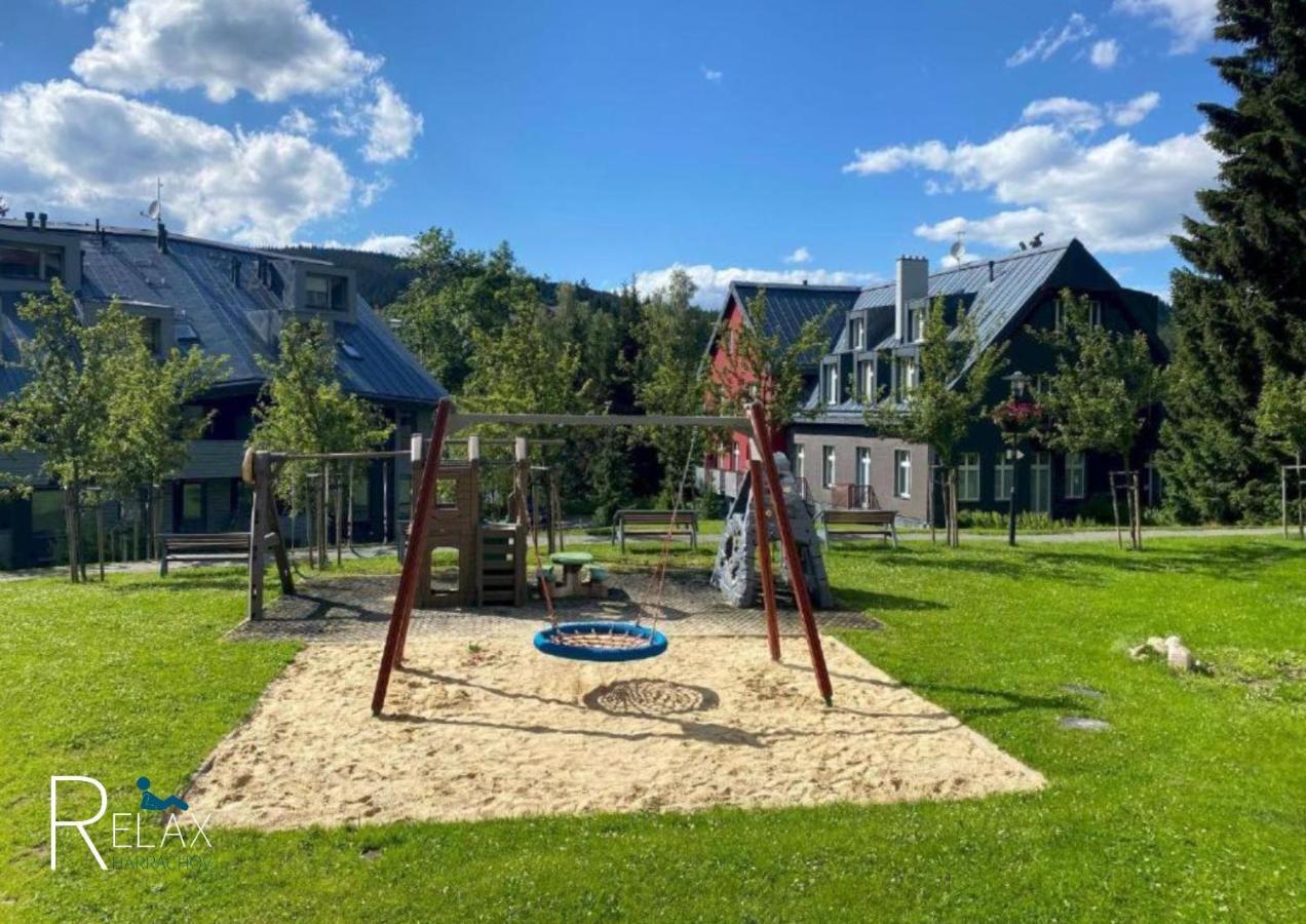 Relax Harrachov Apartments - Free Wellness Grotta Spa المظهر الخارجي الصورة